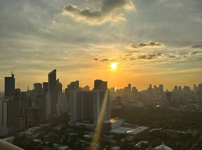 Homestyle Rare Find Corner With 2 Balconies In The Gramercy Residences Manila