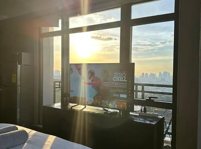 Homestyle Rare Find Corner With 2 Balconies In The Gramercy Residences Apartment Manila