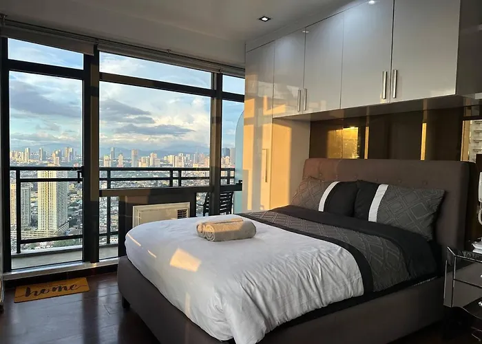 Homestyle Rare Find Corner With 2 Balconies In The Gramercy Residences Apartment *