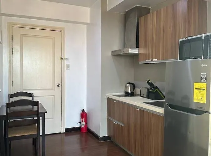 Homestyle Rare Find Corner With 2 Balconies In The Gramercy Residences * Manila